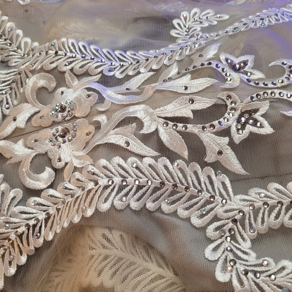 Women's size 8 formal gown - Picture 7 of 12